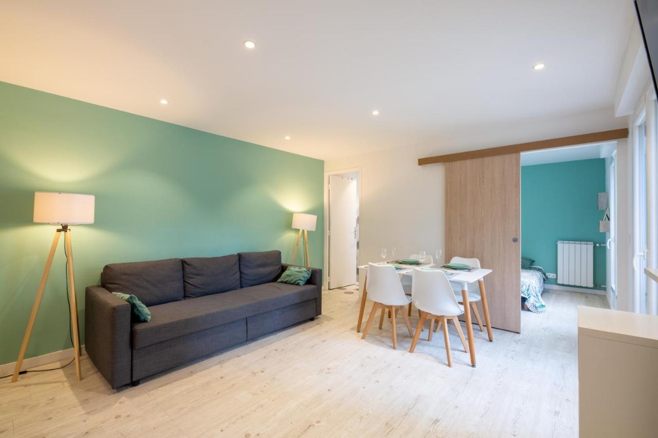 Meublé 2 étoiles, WIFI, à 2 pas des plages Fréjus Extérieur photo