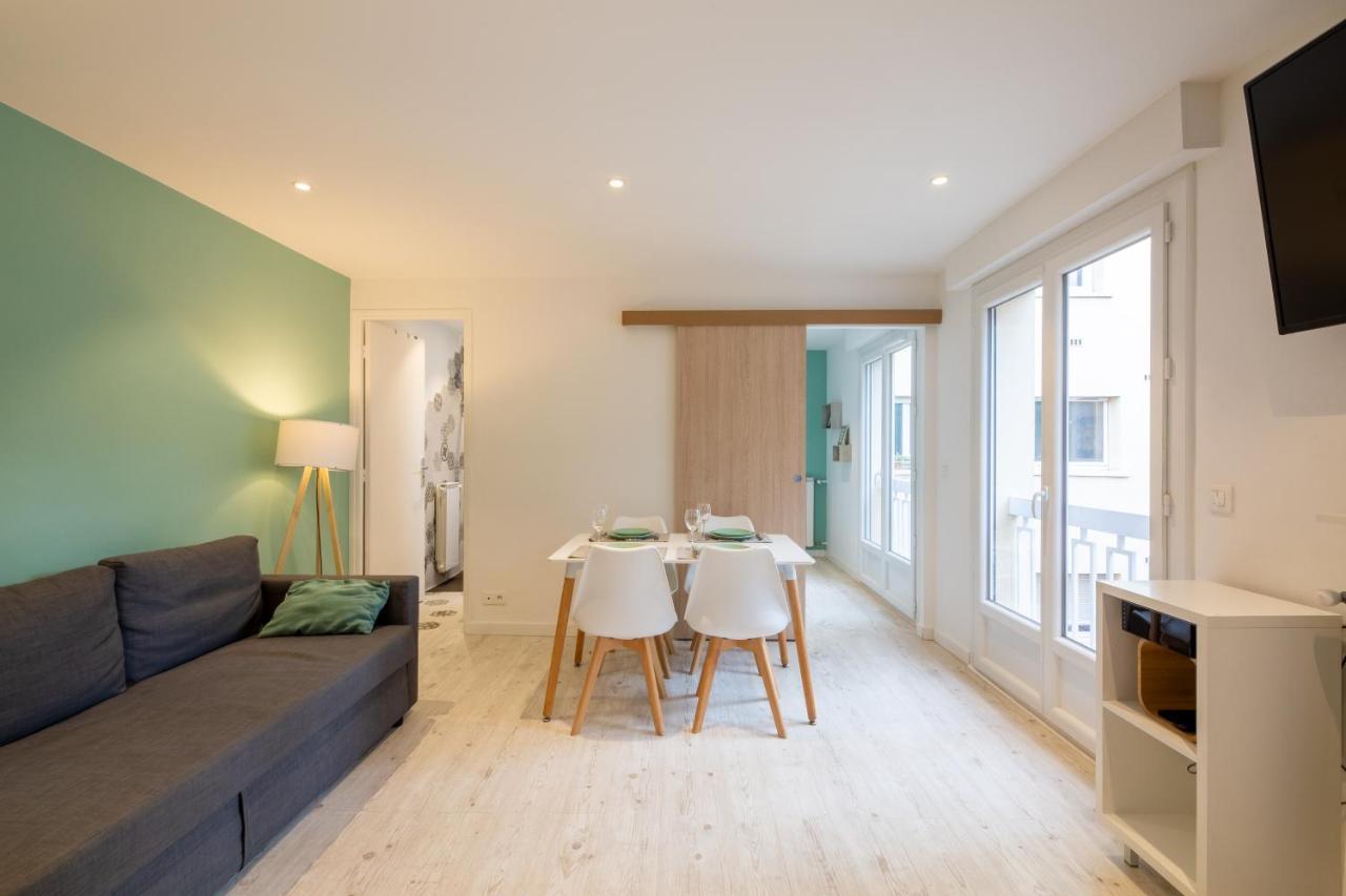 Meublé 2 étoiles, WIFI, à 2 pas des plages Fréjus Extérieur photo